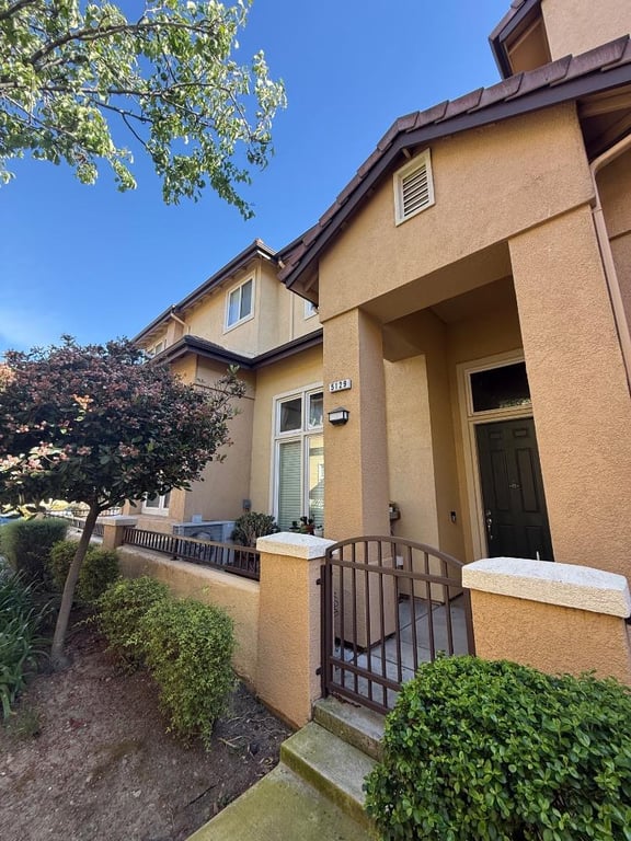 Property view 1