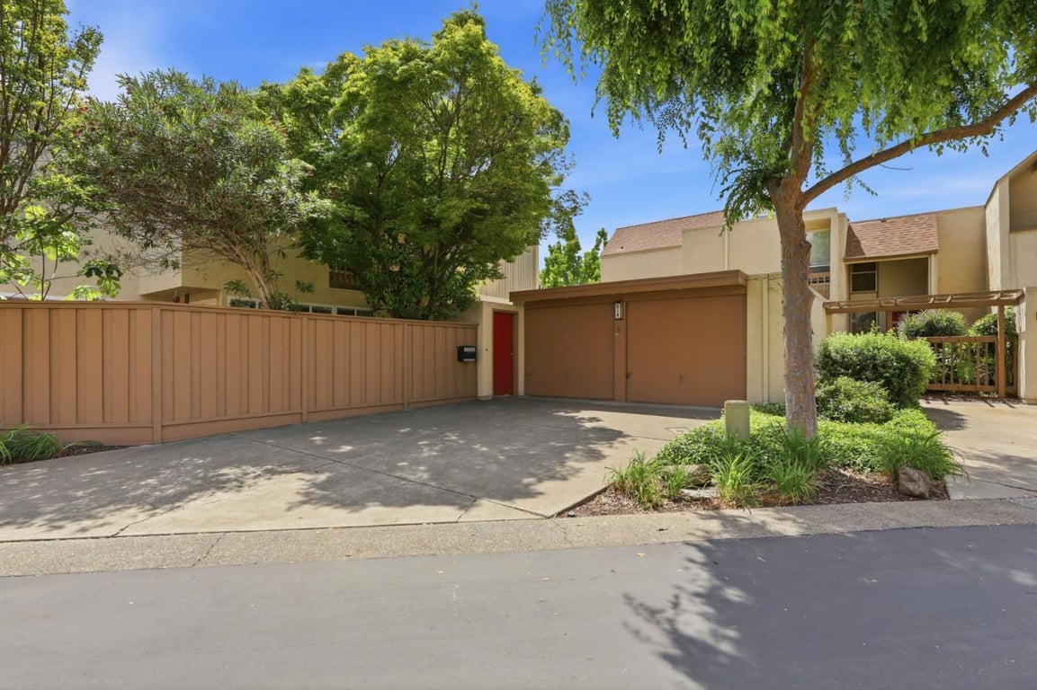Property view 1