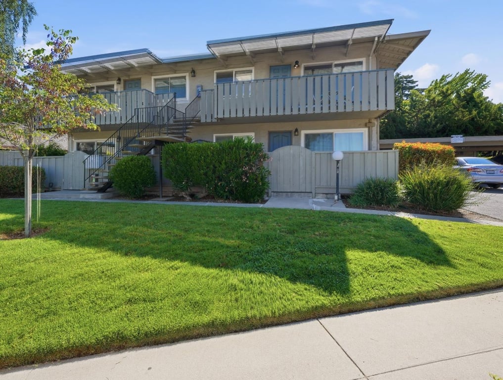Property view 1