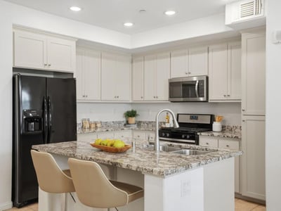 property-image-0