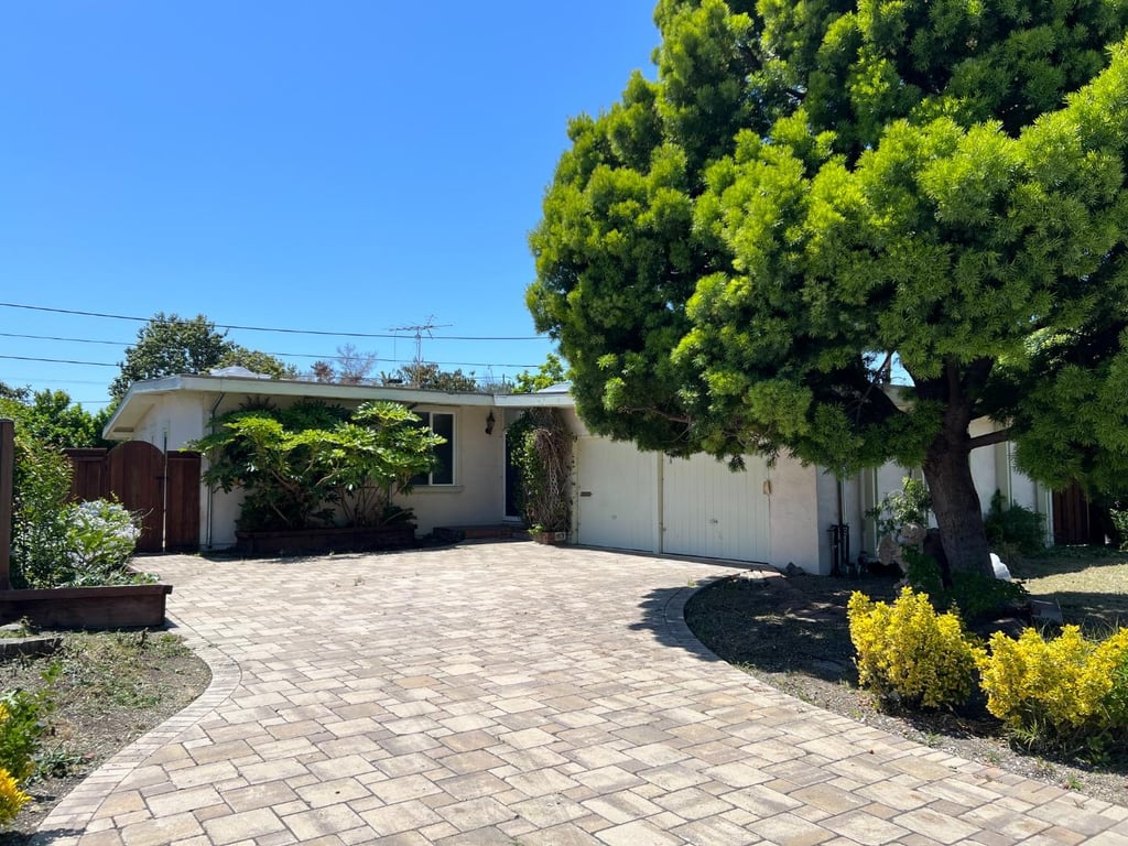 Property view 1