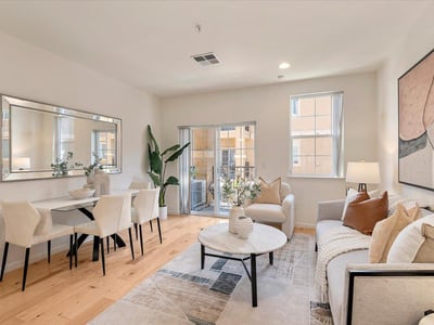 property-image-0