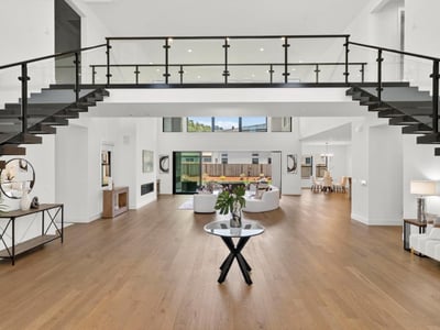 property-image-0
