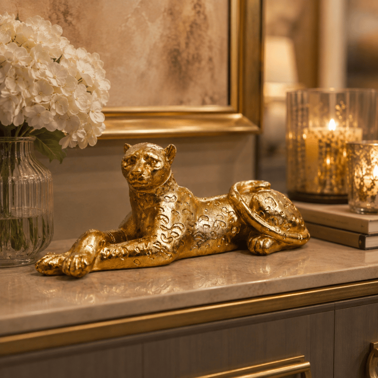 Escultura Decorativa Felino Dourado Deitado