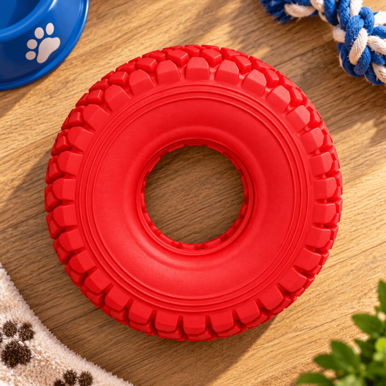 Brinquedo Pneu Mordedor Ultra Resistente Vermelho Para Cachorros