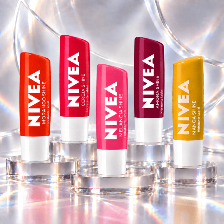 Hidratante Labial Shine NIVEA 4,8g