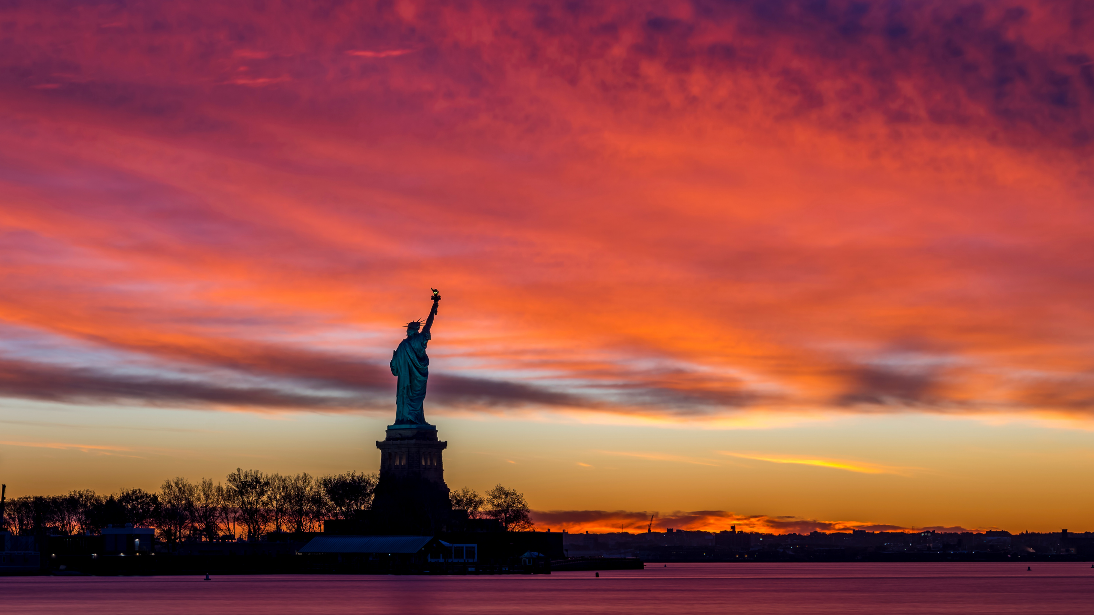 lady liberty statue of liberty freedom