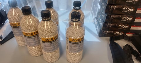 6 bouteilles 6000 billes