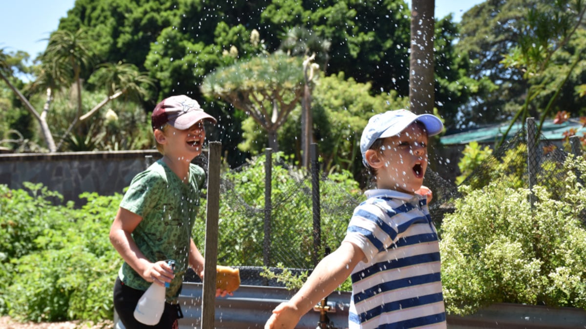 Event-Listing-education-water-play-at-the-gardens-1200x675-1