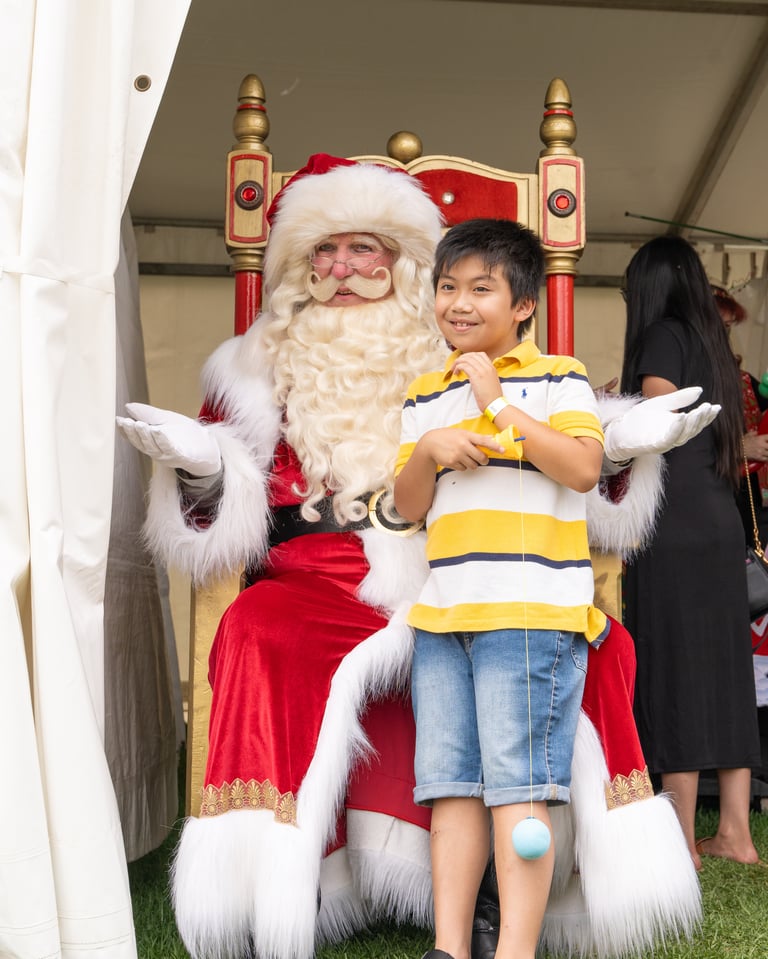 Brunch & Photos with Santa