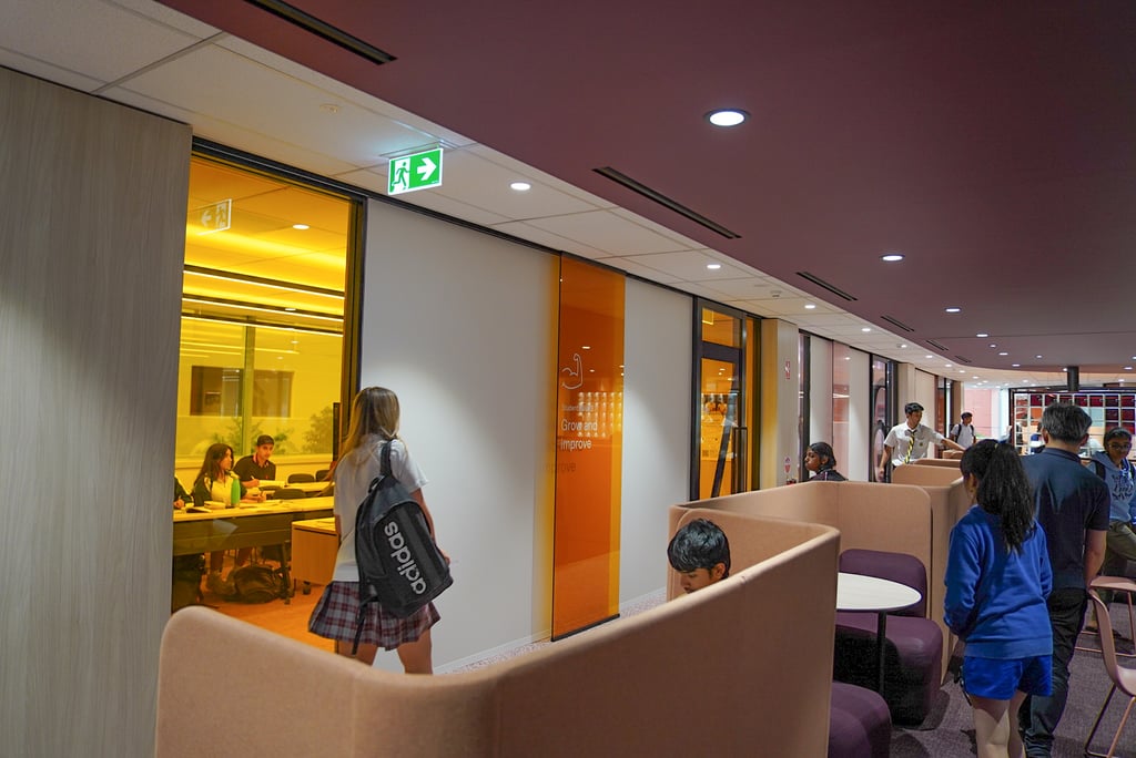 Matrix Education in Parramatta offers face-to-face tutoring for Years 3-12 in English, Maths and Science.