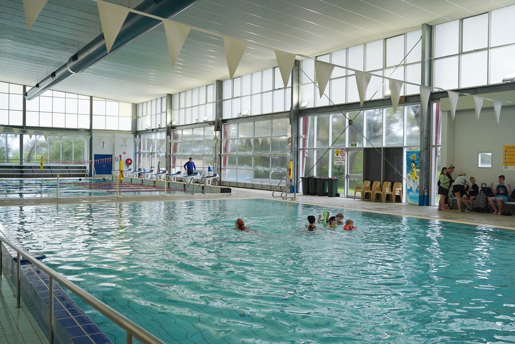 The Springwood Aquatic and Leisure Centre features modern facilities including a 25 metre swimming pool