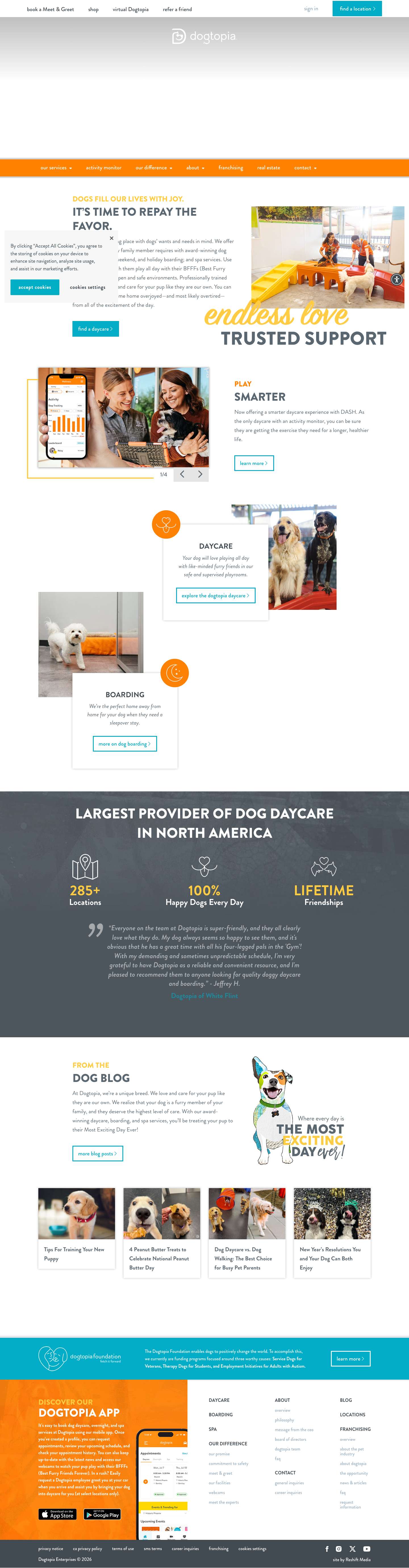 Dog Daycare, Boarding, Grooming & Spa | Dogtopia - Full Screenshot