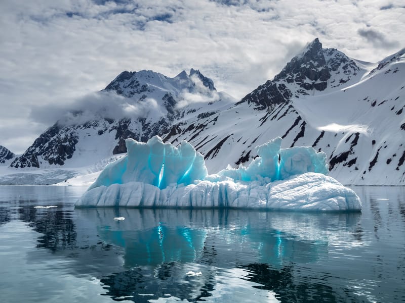 Arctic Hiking