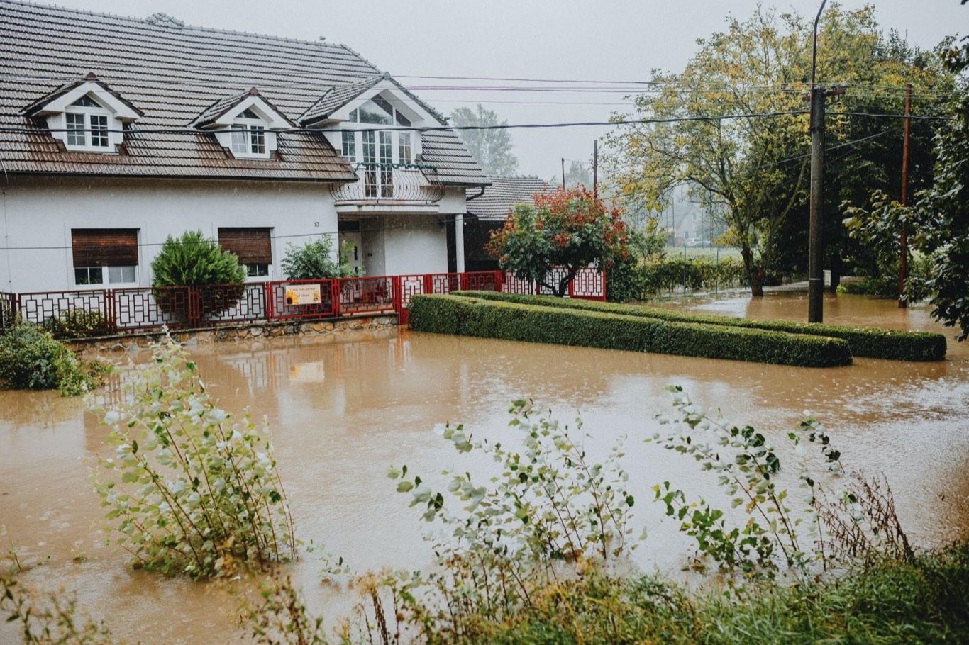 What Water Damage Is Not Covered by Insurance? 5 Gaps
