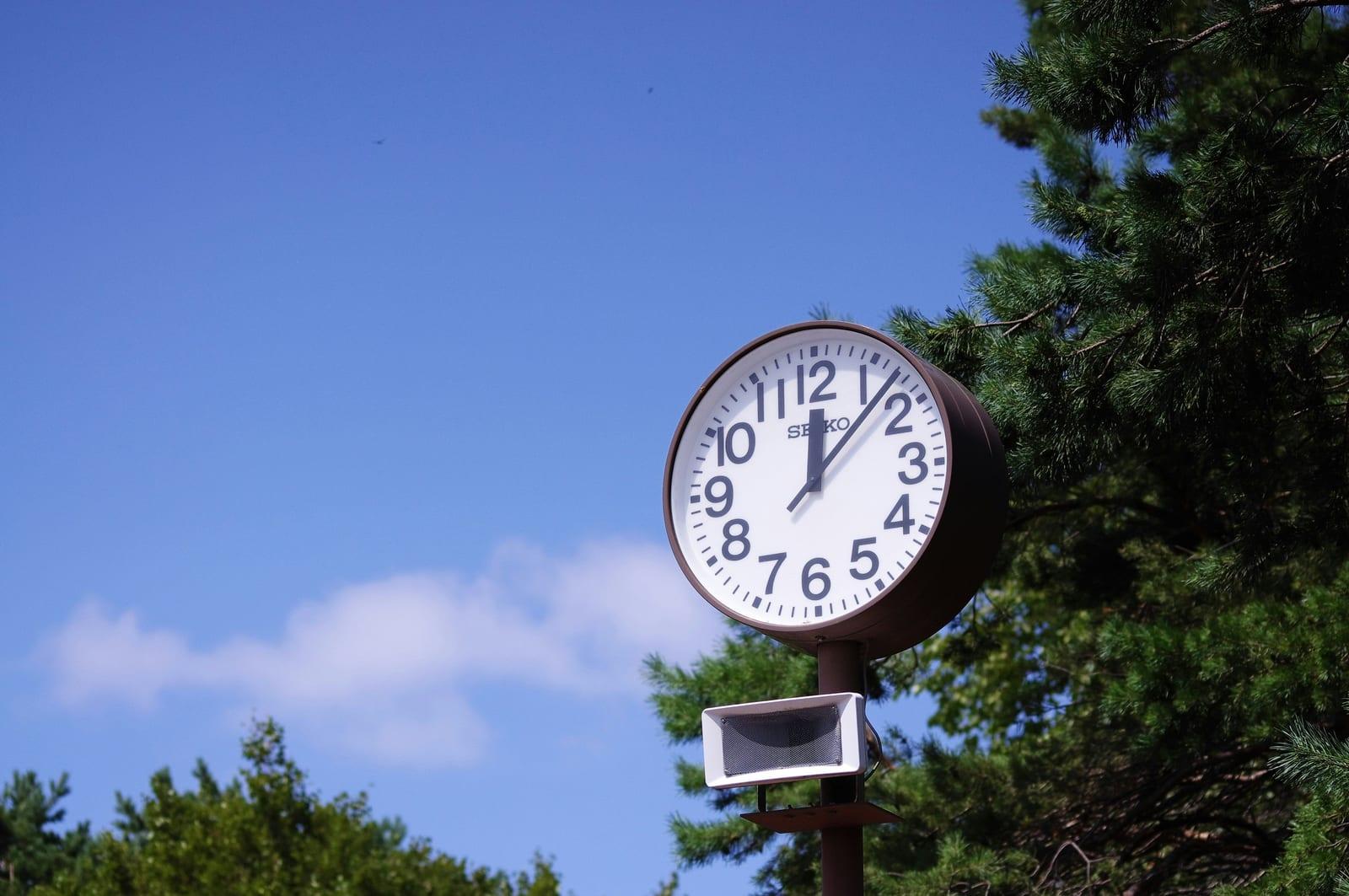 When to Make a Home Insurance Claim (and When Not To)