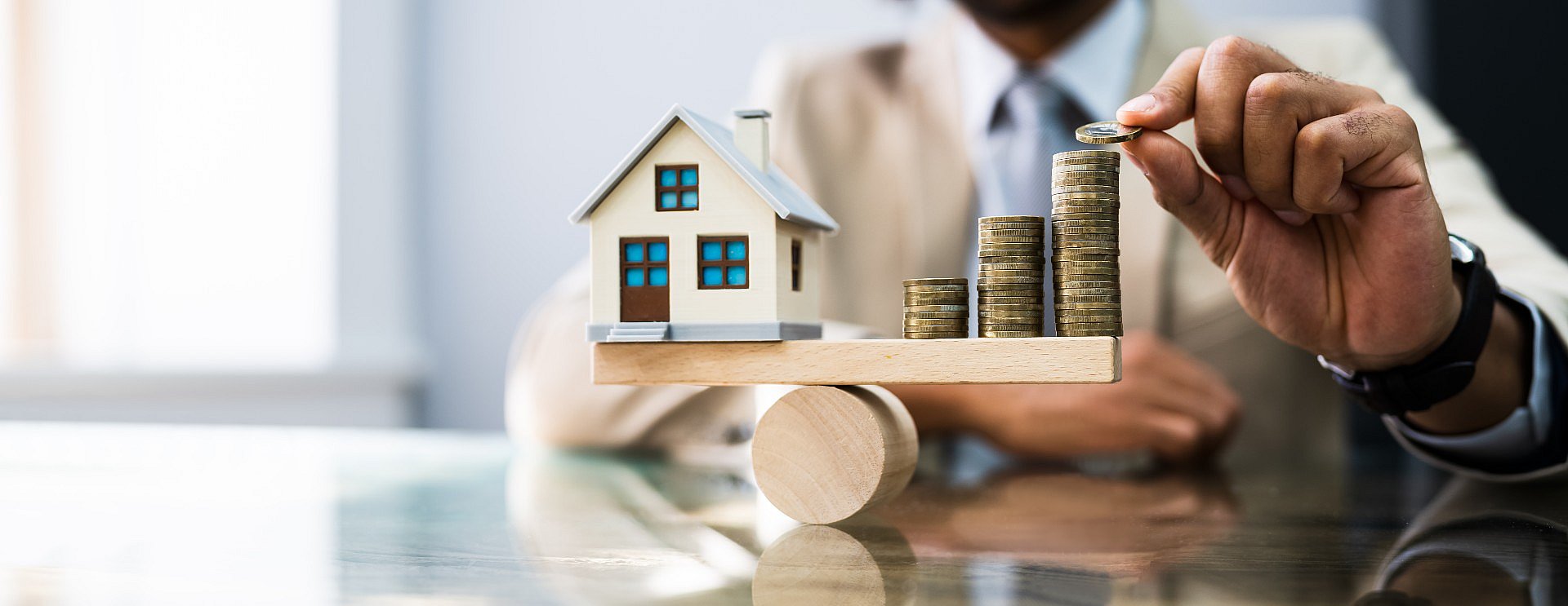 Ochlazení trhu s nemovitostmi jako důsledek vyšší nedostupnosti hypoték
