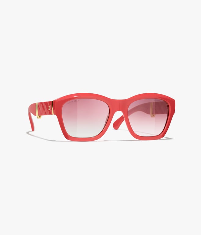 CHANEL Chanel Square Sunglasses display picture 1