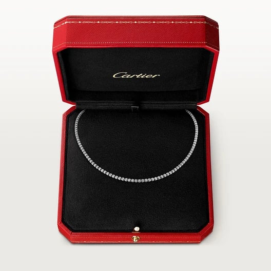 C de Cartier Essential Lines necklace, brilliant-cut diamonds 3
