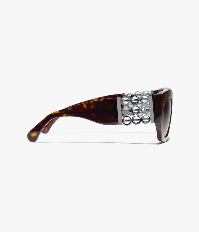 CHANEL Butterfly Sunglasses 3