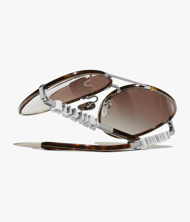 CHANEL Pilot Sunglasses 4
