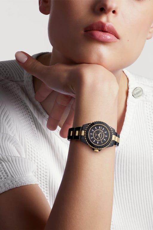 Chanel J12 Watch 4