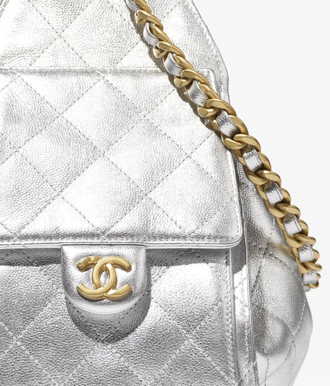 CHANEL 25 Small Bag 3
