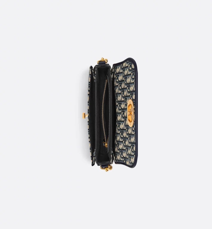 30 Montaigne Avenue Bag 5