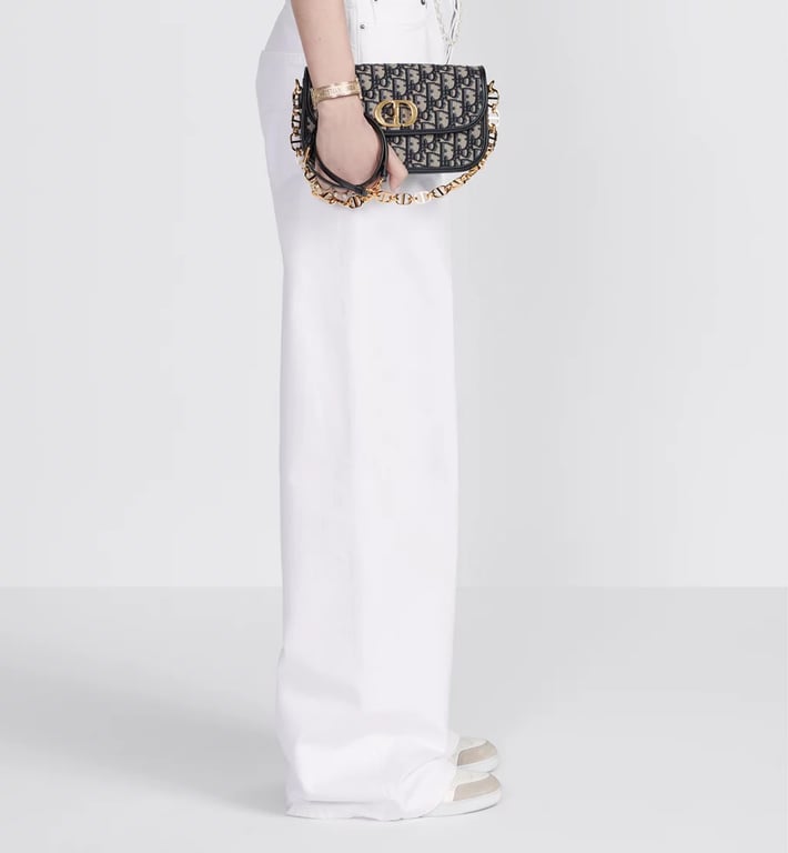 30 Montaigne Avenue Bag 2