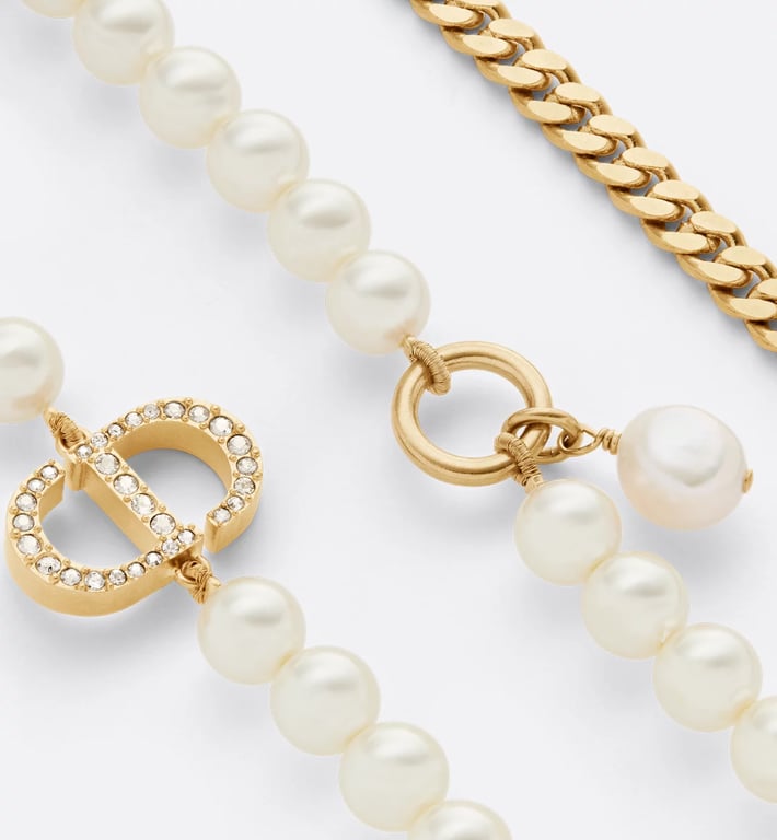 30 Montaigne Long Necklace 2