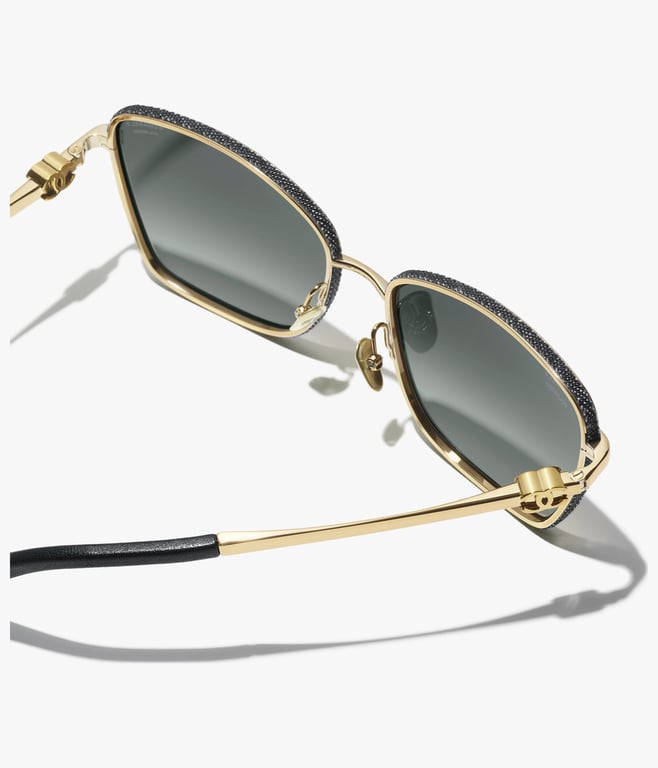 CHANEL Cat-Eye Sunglasses 4