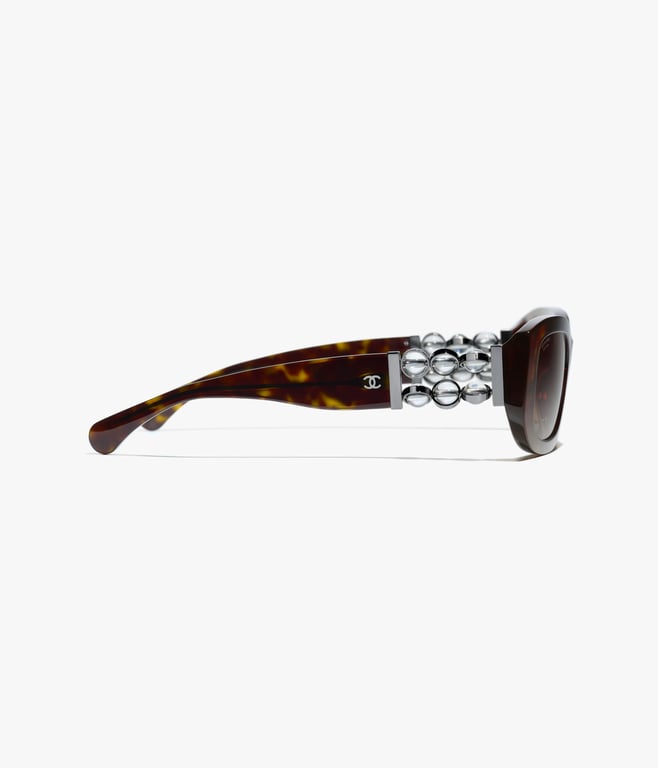 CHANEL Rectangle Sunglasses 3