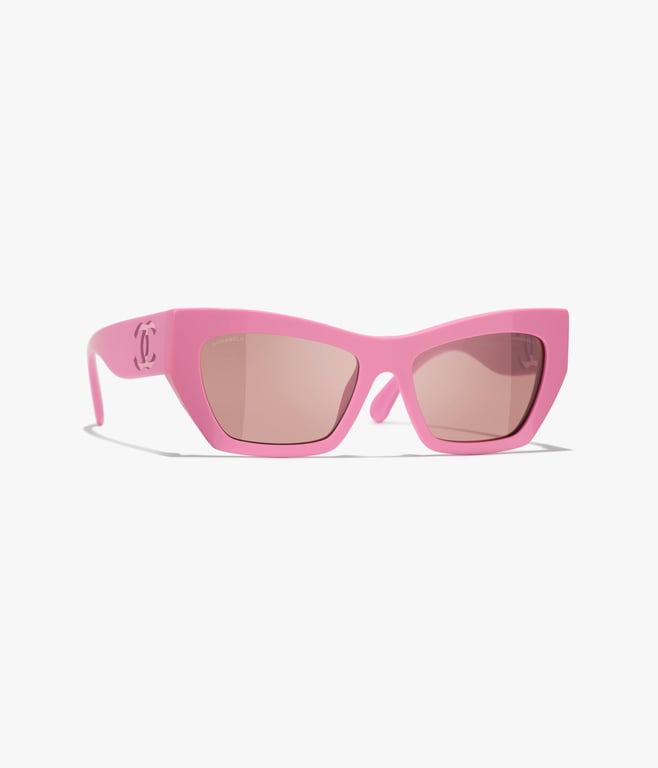 CHANEL Chanel Cat-Eye Sunglasses