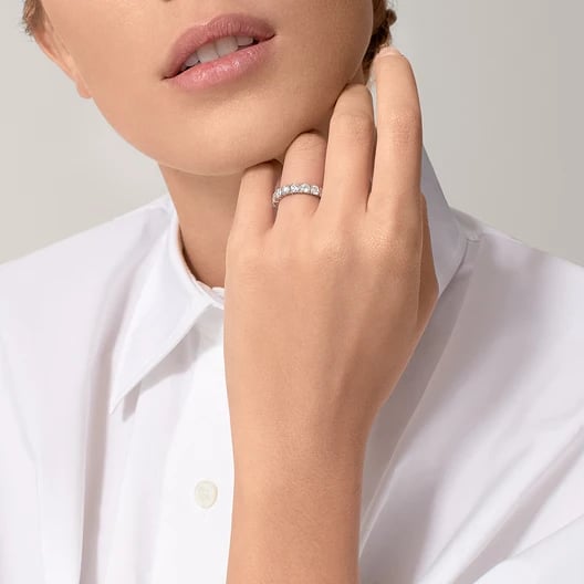 Cartier Destinée wedding ring, width 4.1 mm, paved 3