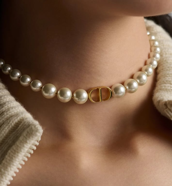 DIOR 30 Montaigne Short Necklace