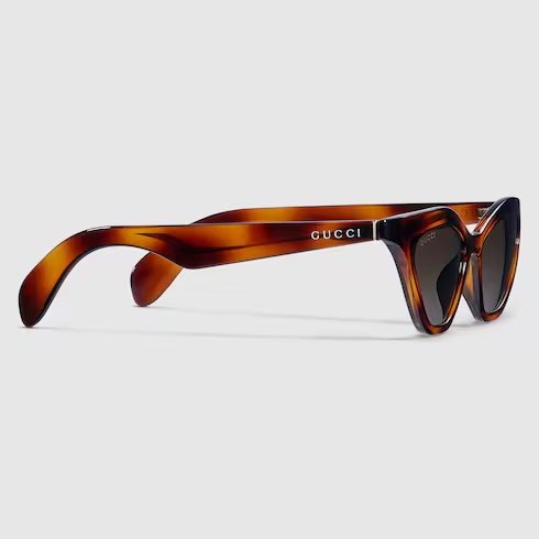 GUCCI Cat eye sunglasses display picture 3