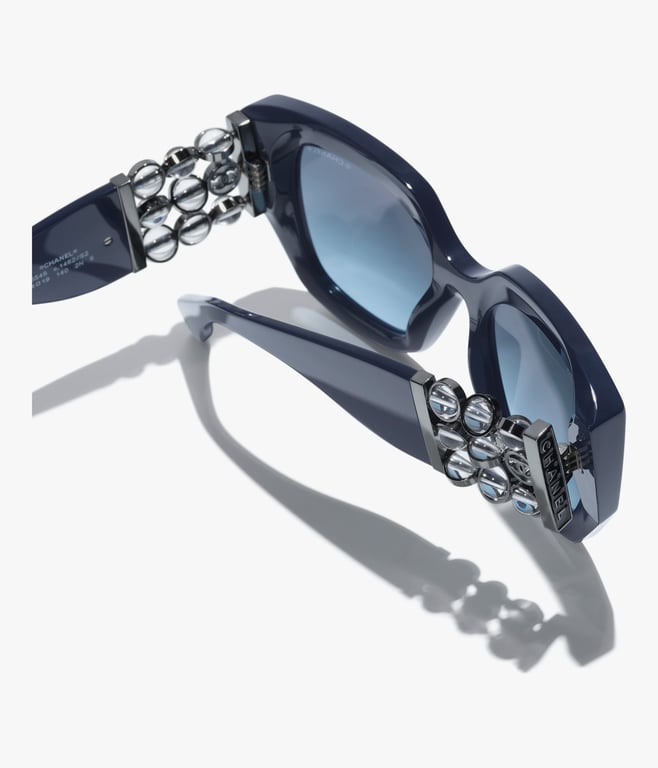 CHANEL Butterfly Sunglasses 4