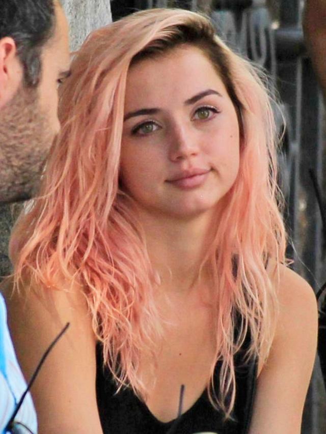 Ana de Armas - AI Model cover image