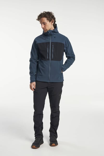Tenson, სალაშქრო ტანსაცმელი, ჯაკეტი / ქურთუკი, Tenson TXlite Softshell Jacket M, კაცის წყალგაუმტარი სალაშქრო მოსაცმელი