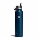 0.62L insulated bottle with a leakproof straw.