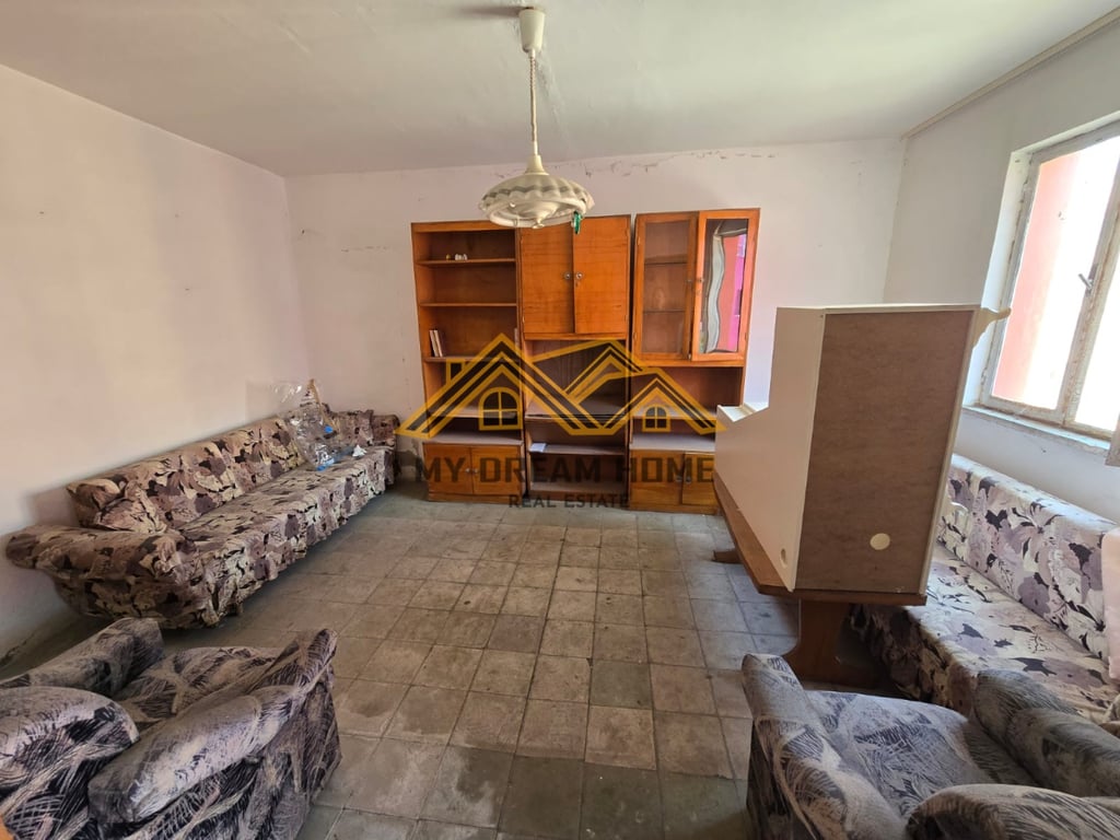 Fotografi e SHITET APARTAMENT 3+1+DEPO PRAN VALA PARK NE DURRES! në LIST.AL