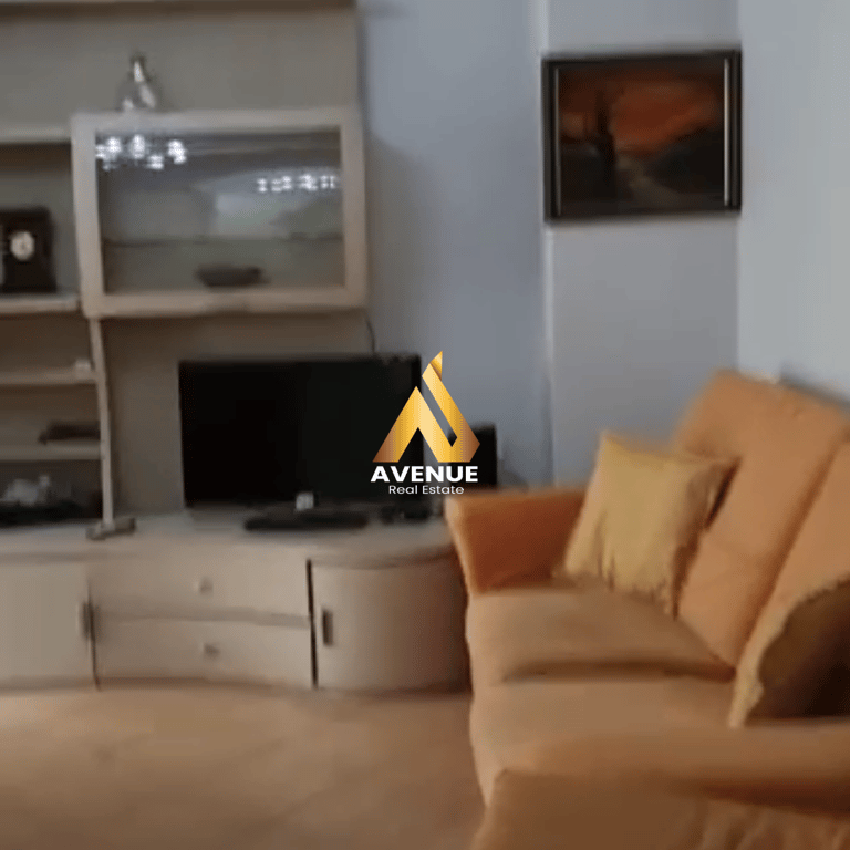 Fotografi e Jepet me qira apartament 2+1 – Komuna e Parisit, Tiranë   në LIST.AL