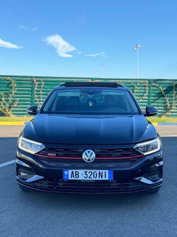 Fotografi e okazion në LIST.AL