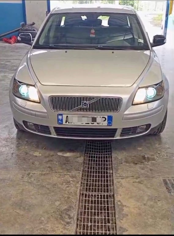 Fotografi e shitet volvo në LIST.AL