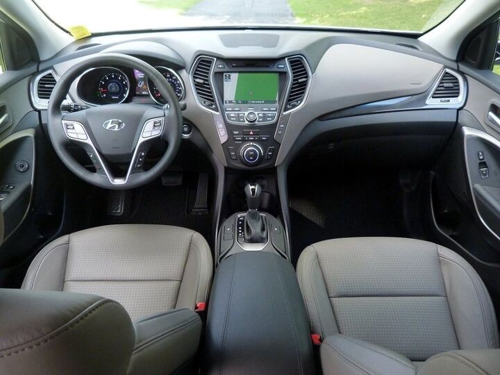 Fotografi e Hyndai santafe sport 2013 në LIST.AL