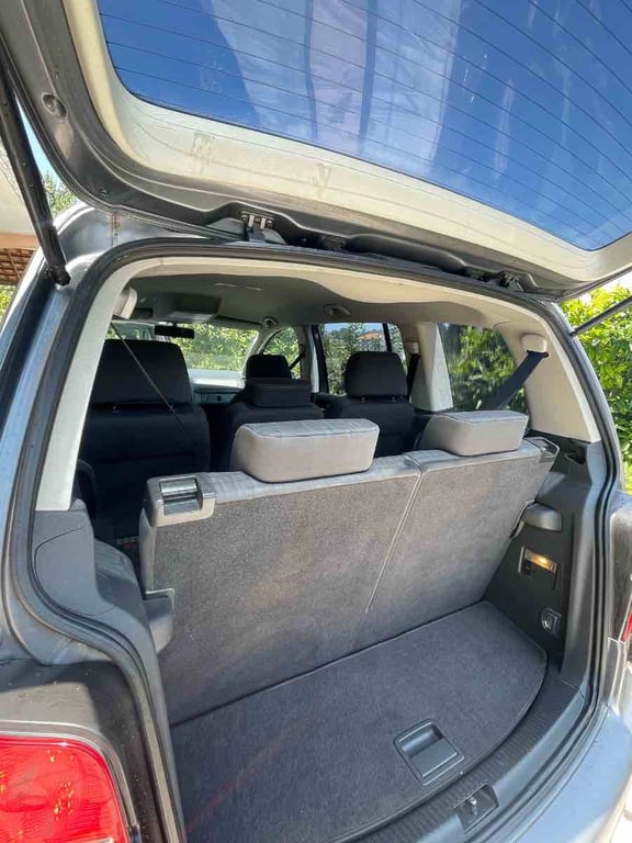 Fotografi e shitet touran në LIST.AL