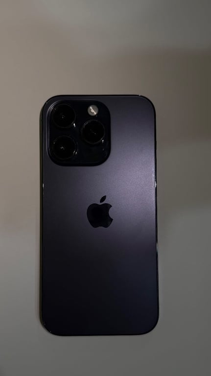 Fotografi e Iphone 14 pro 256 në LIST.AL