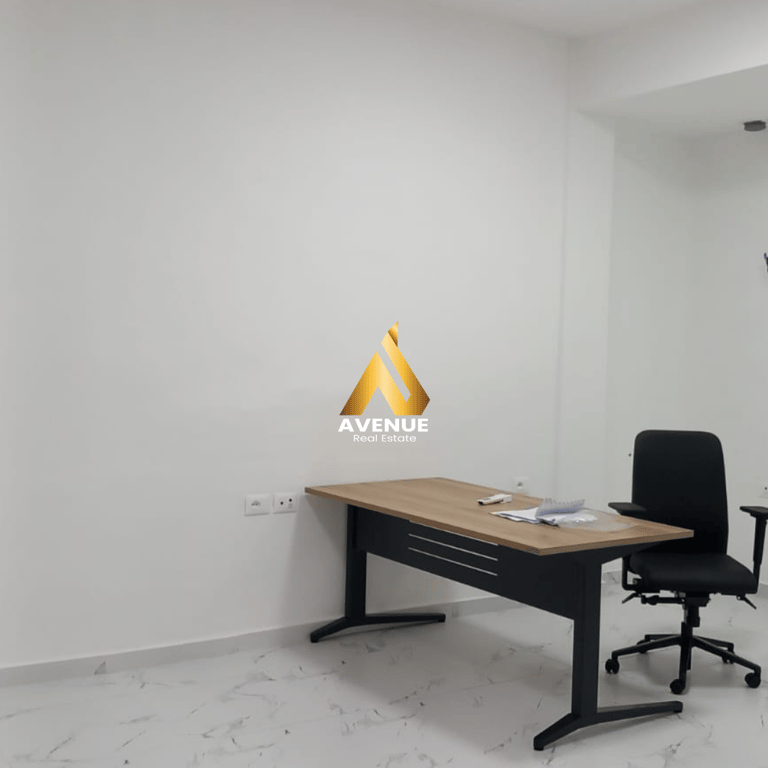 Fotografi e JEPET ME QERA AMBIENT PËR ZYRË – PRANË PRESIDENCËS   në LIST.AL