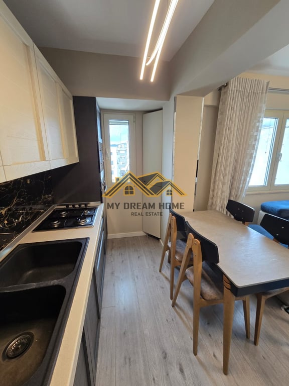 Fotografi e Apartament 2+1 tek Rruga e Portit ,Durres ! në LIST.AL