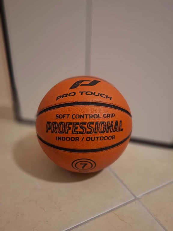 Fotografi e Top Basketbolli Prefesional në LIST.AL